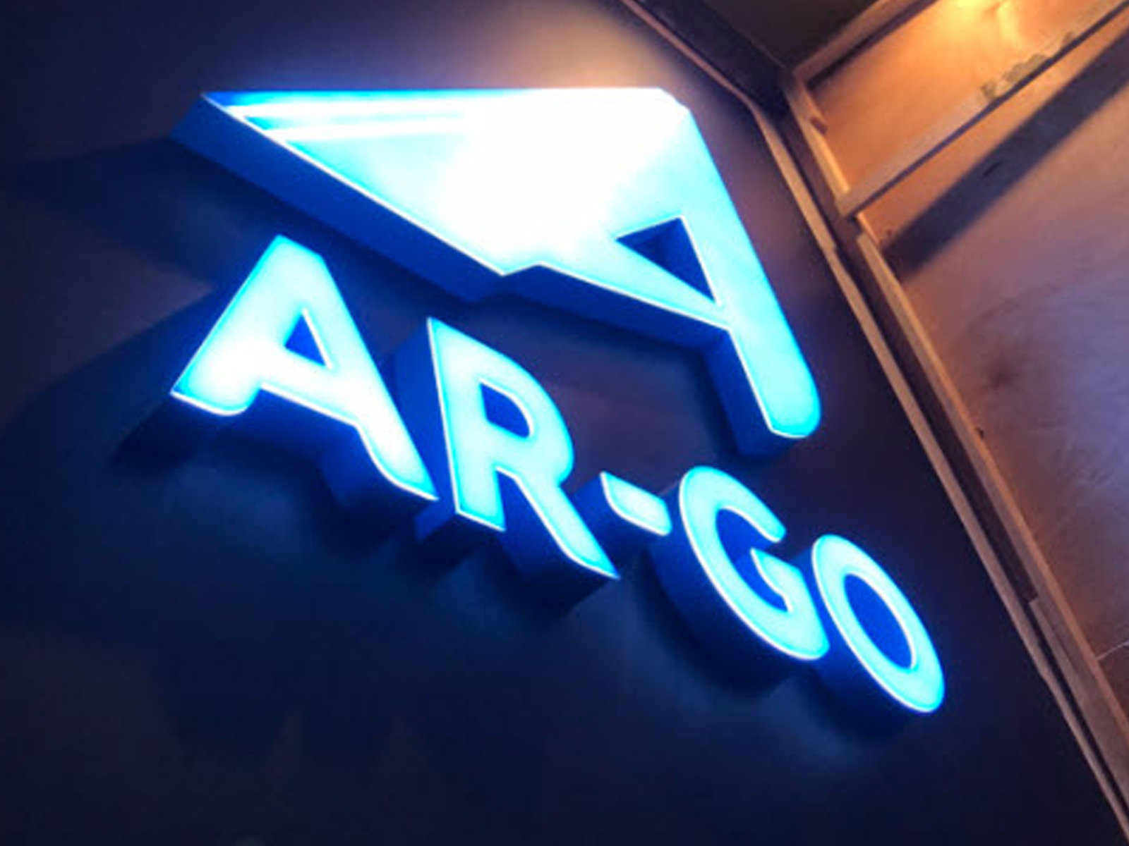 ป้ายโลโก้บริษัท