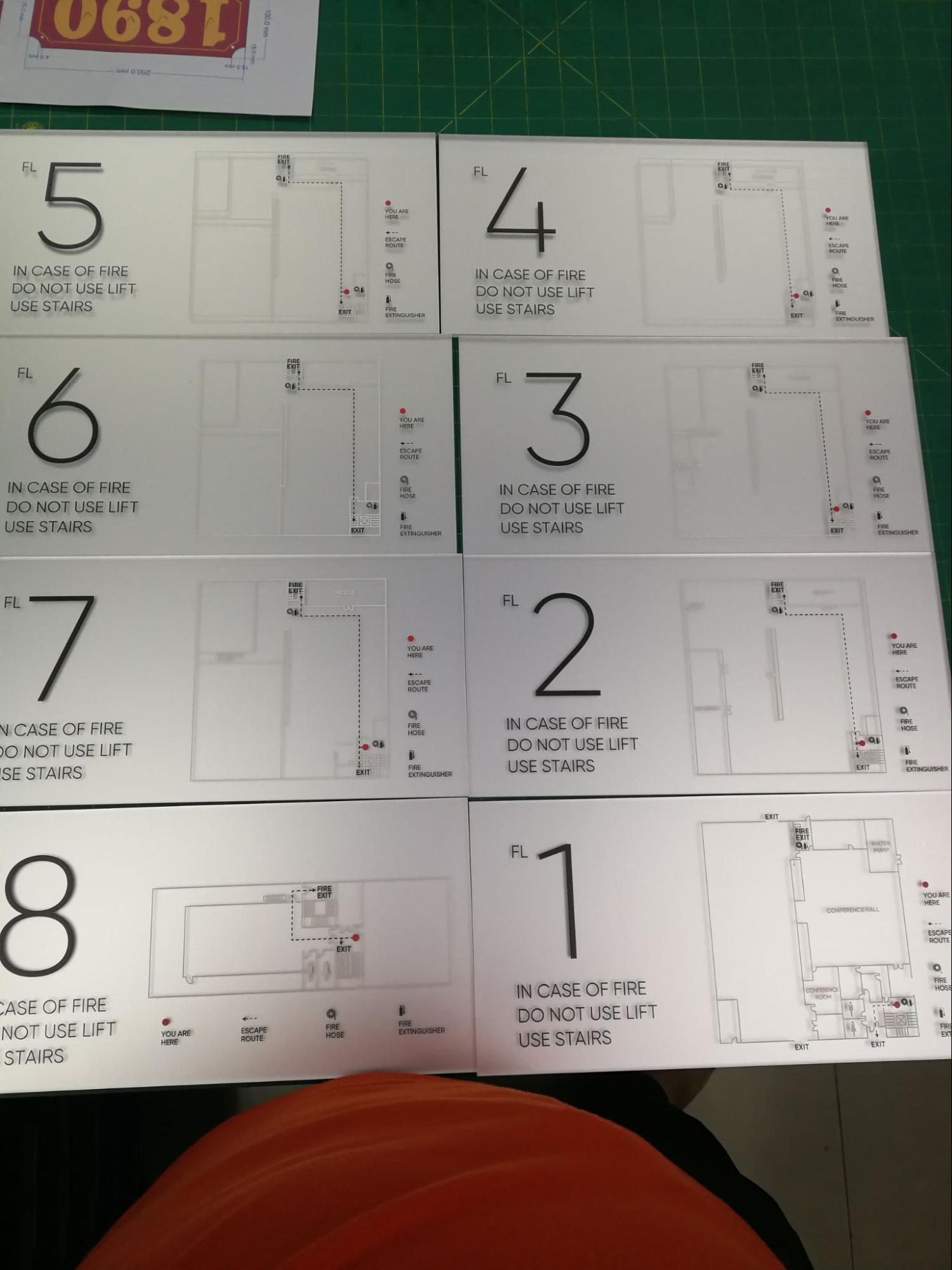 ป้ายคอนโดมิเนียม