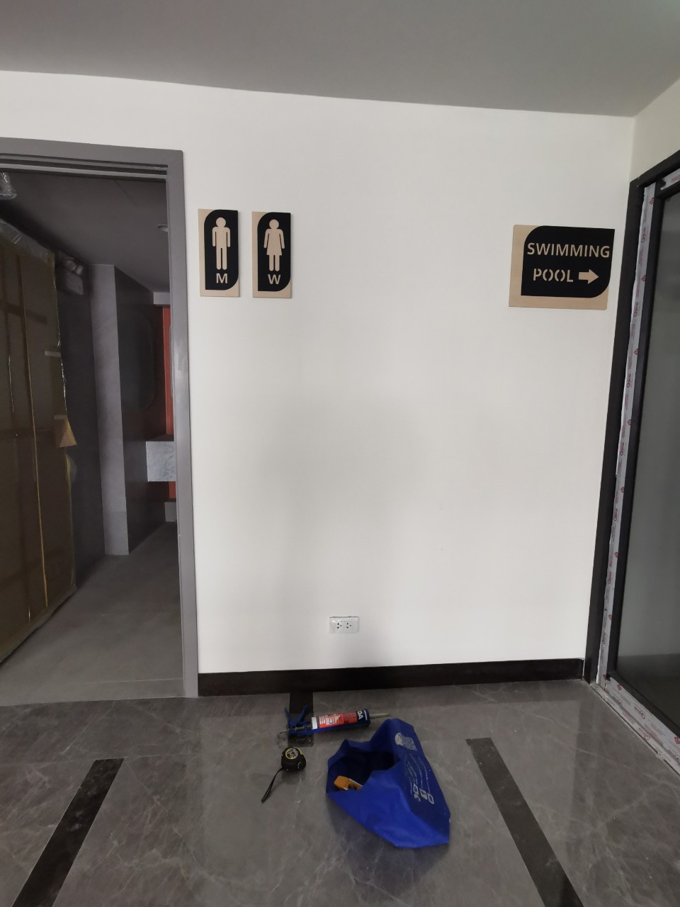 ป้ายคอนโดมิเนียม