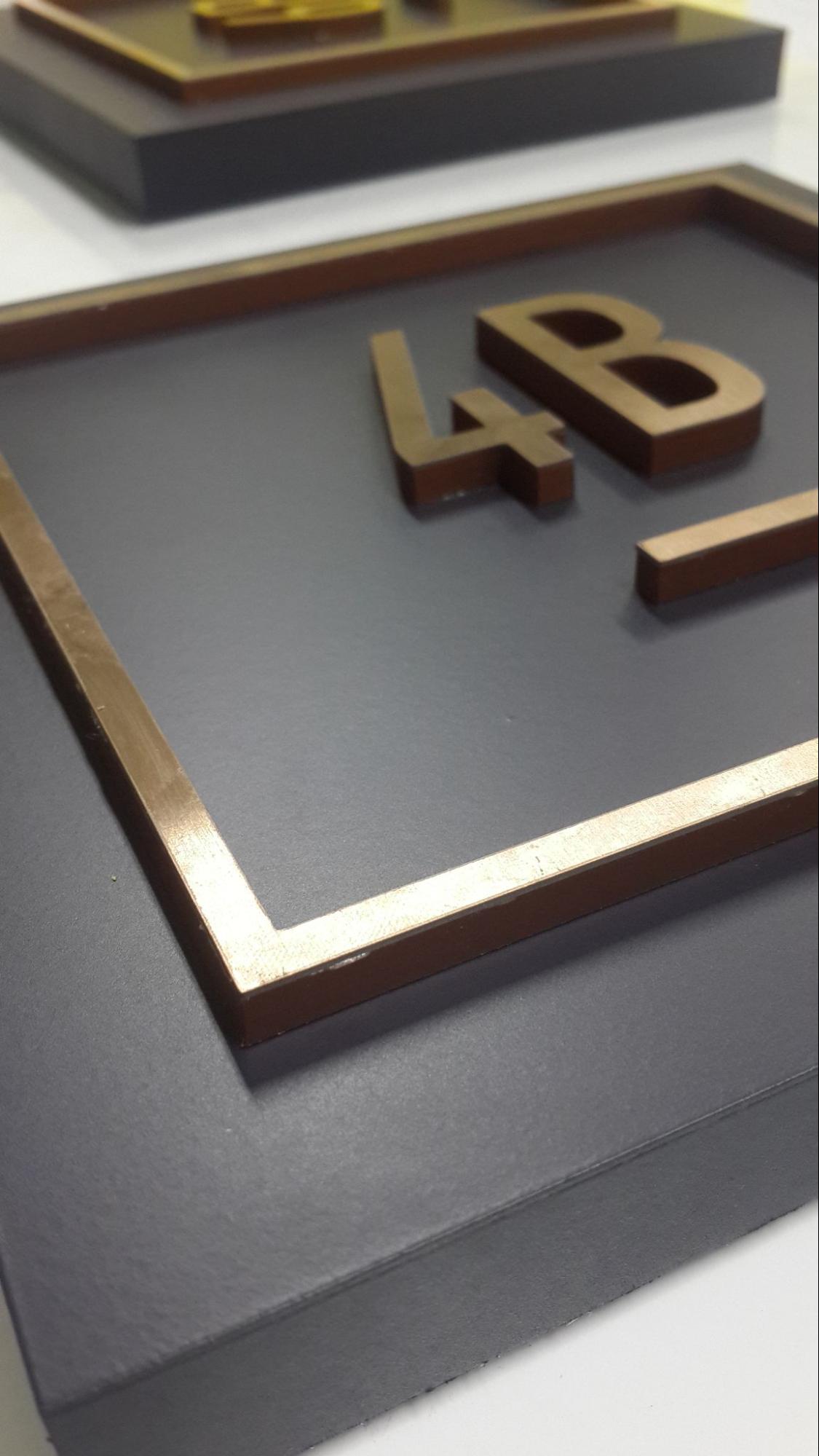 ป้ายโรงแรม