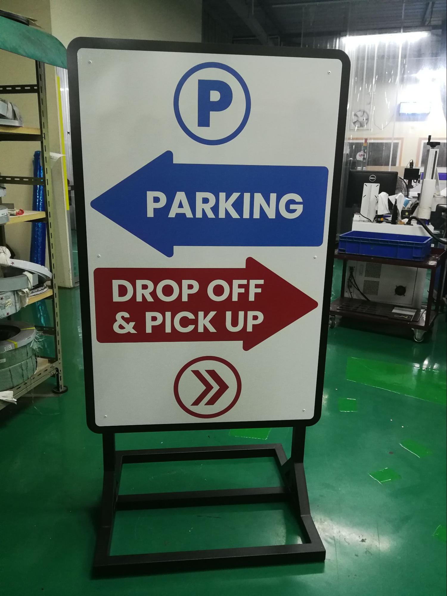 ป้ายโรงแรม