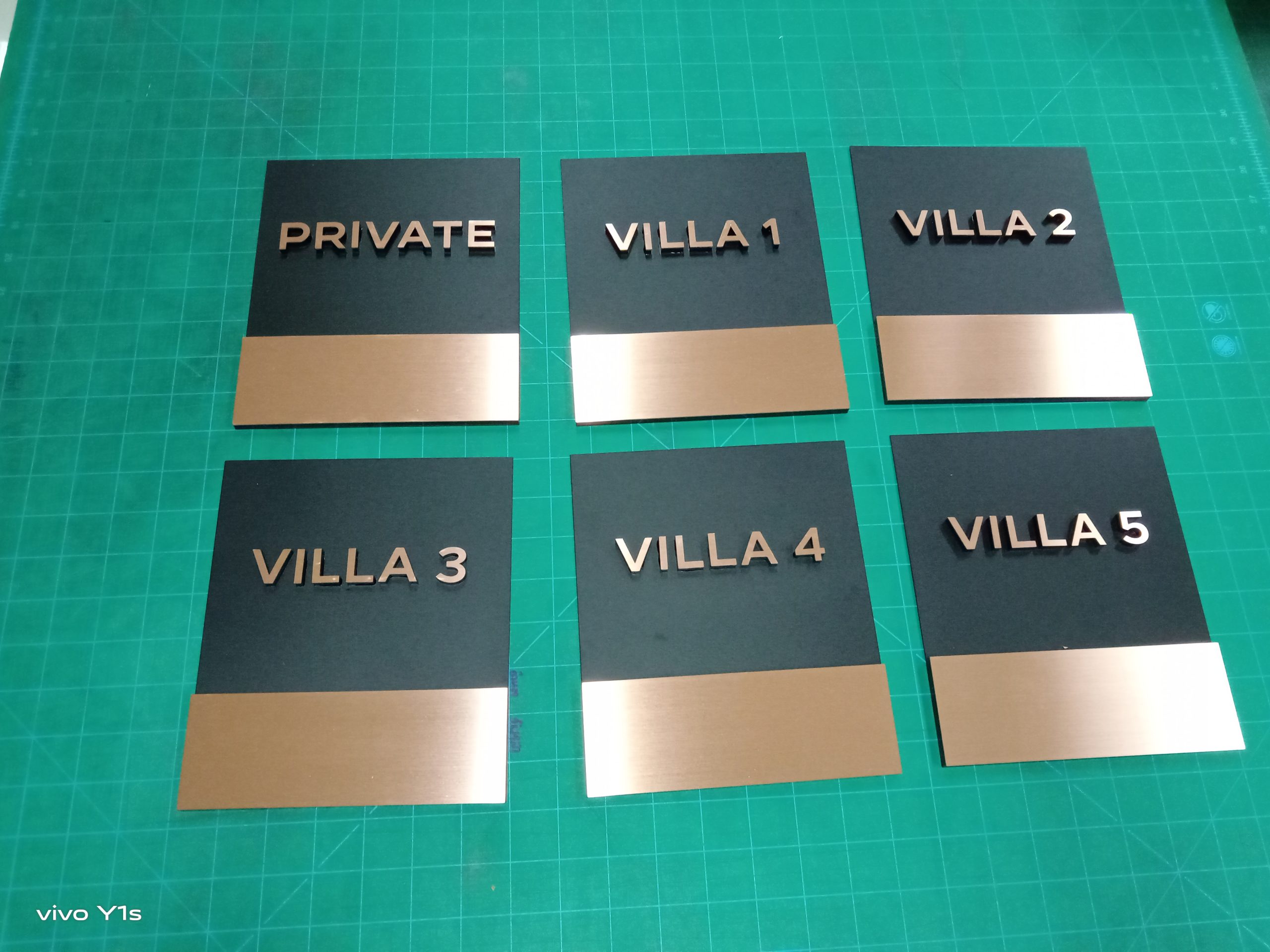 ป้ายโรงแรม