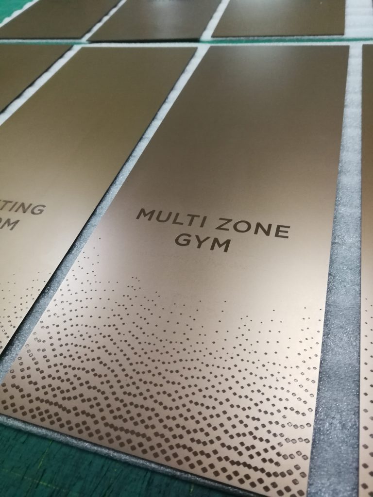 ป้ายโรงแรม