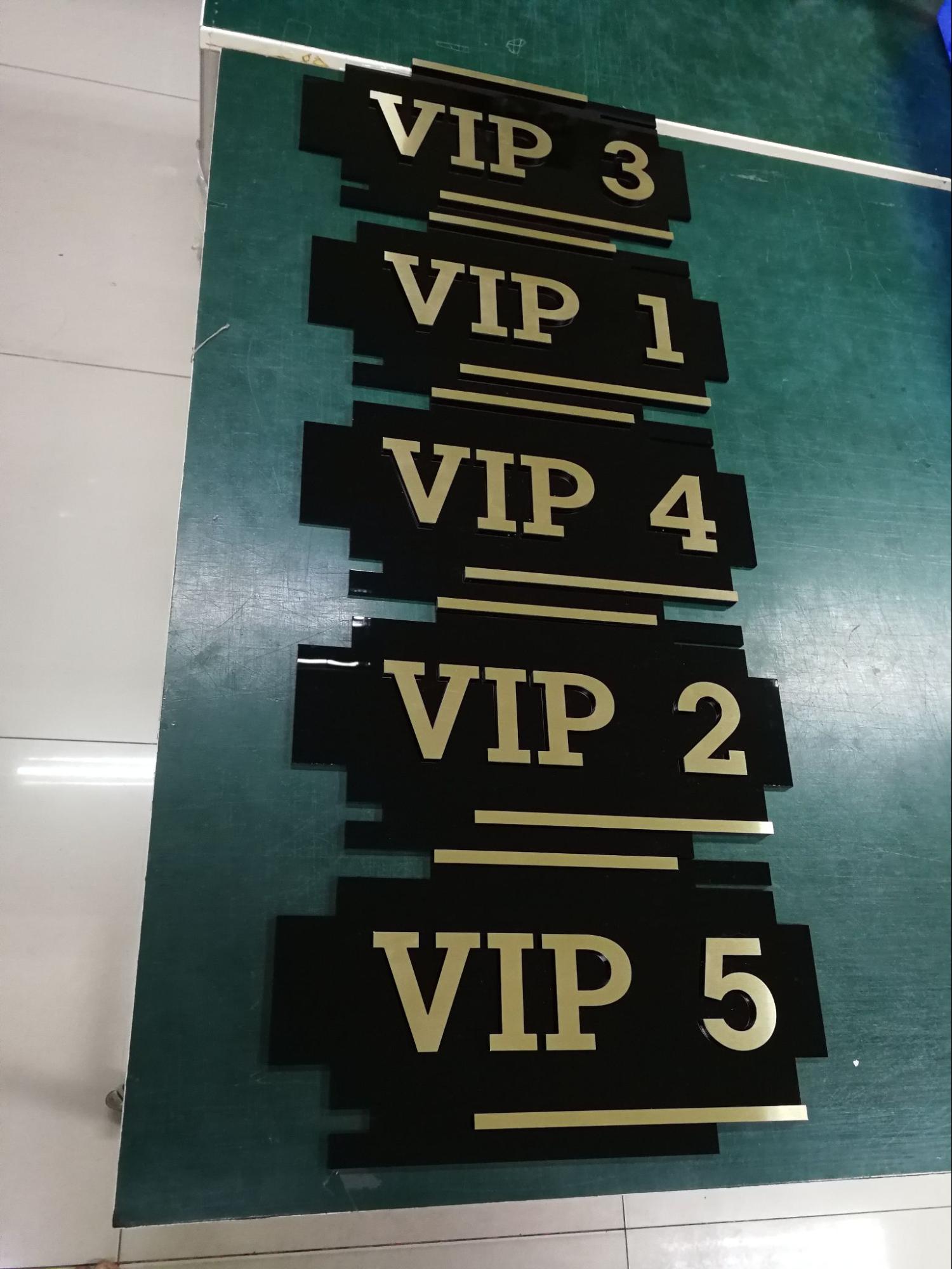 ป้ายภายในอาคาร