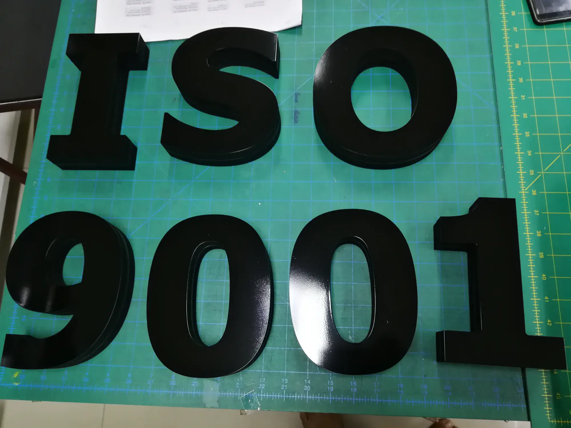 ป้ายข้อบังคับและป้ายตามกฎหมาย