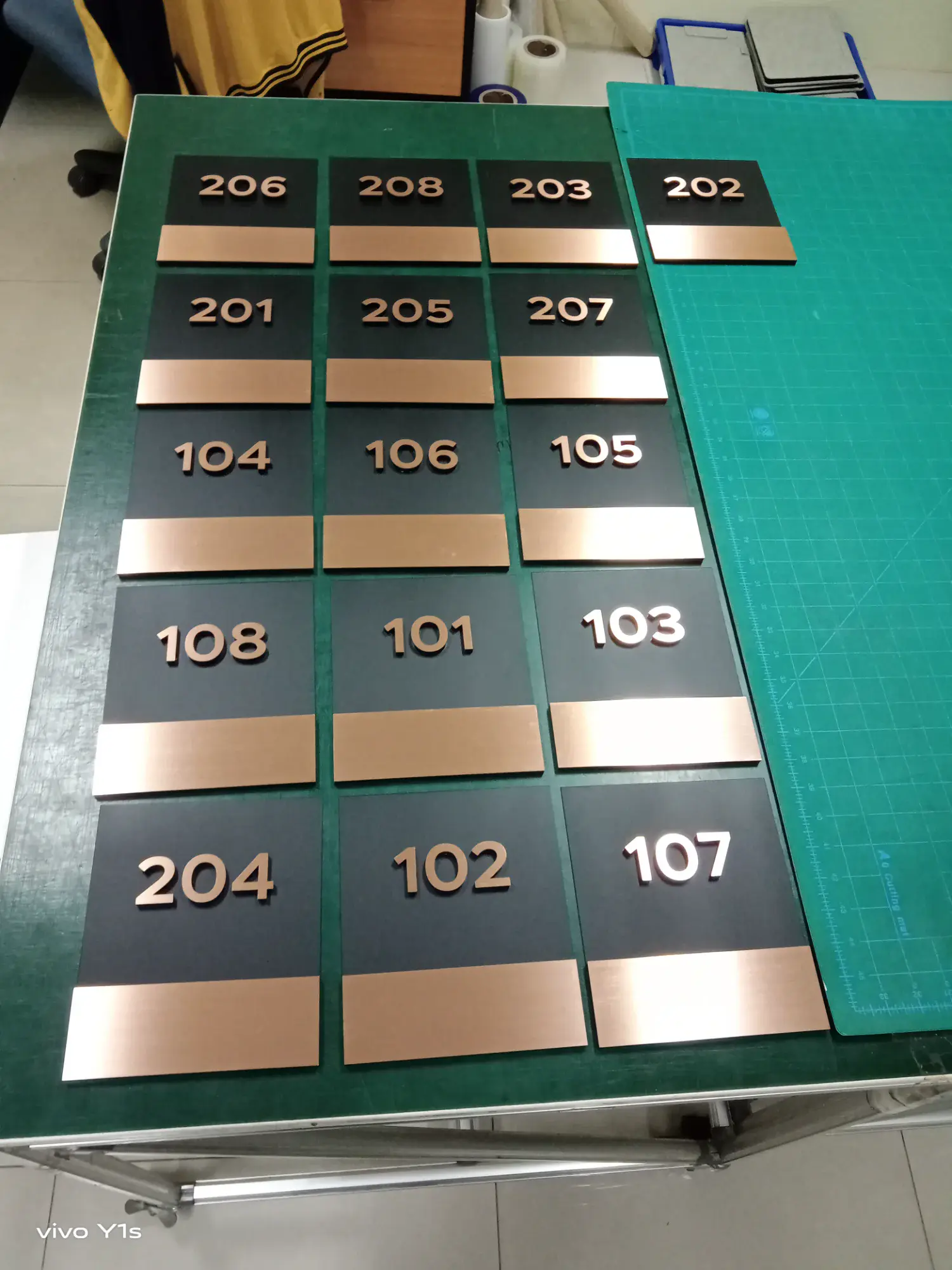 ป้ายโรงแรม (Hotel Sign)