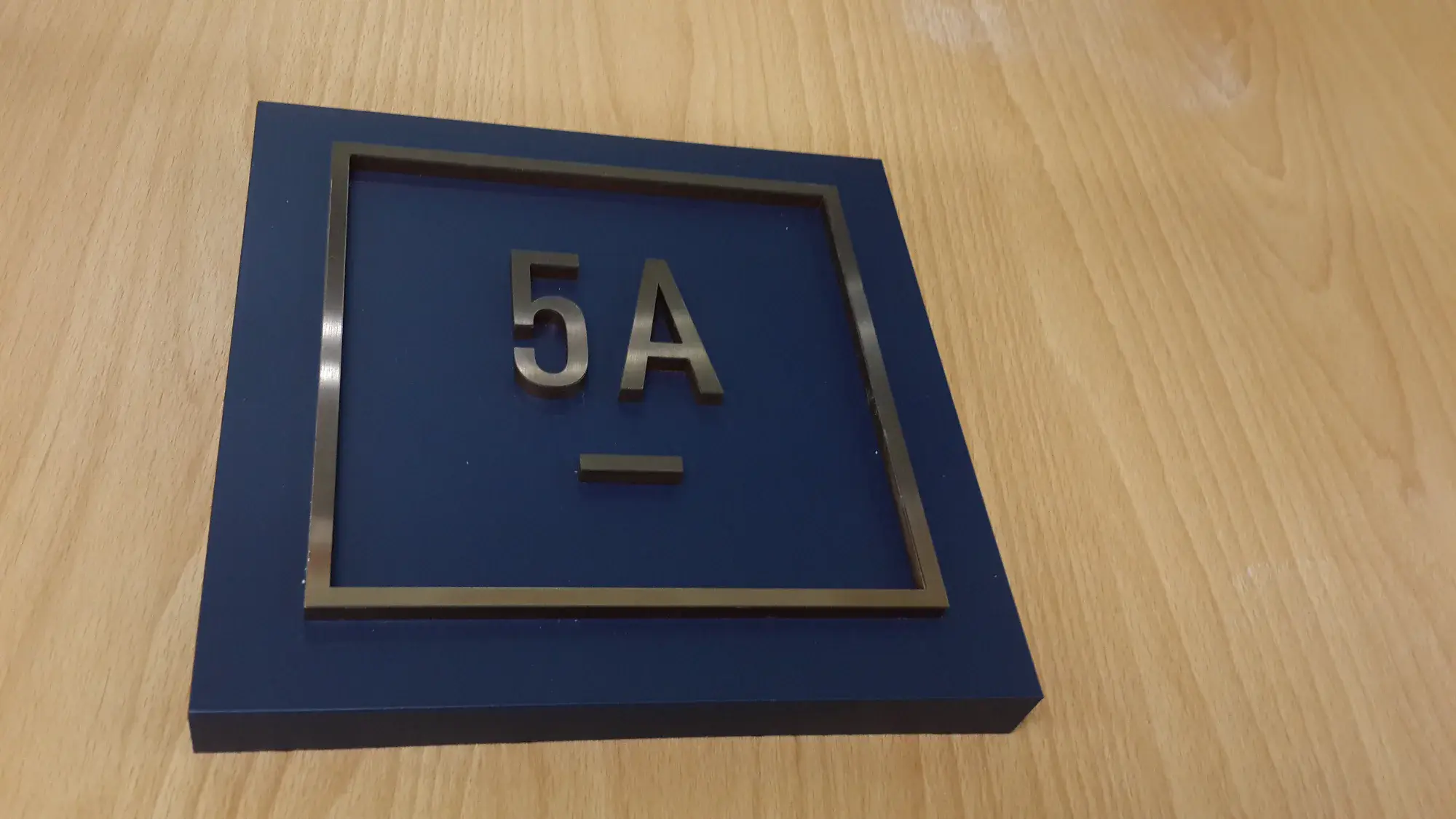 ป้ายโรงแรม (Hotel Sign)