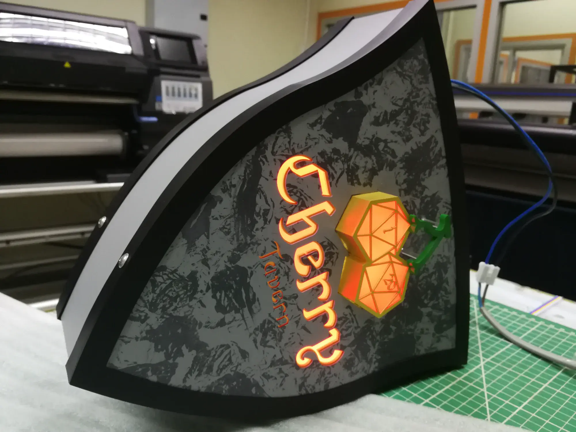 ป้ายร้านกาแฟ หรือ ร้านขนม (Cafe Sign)