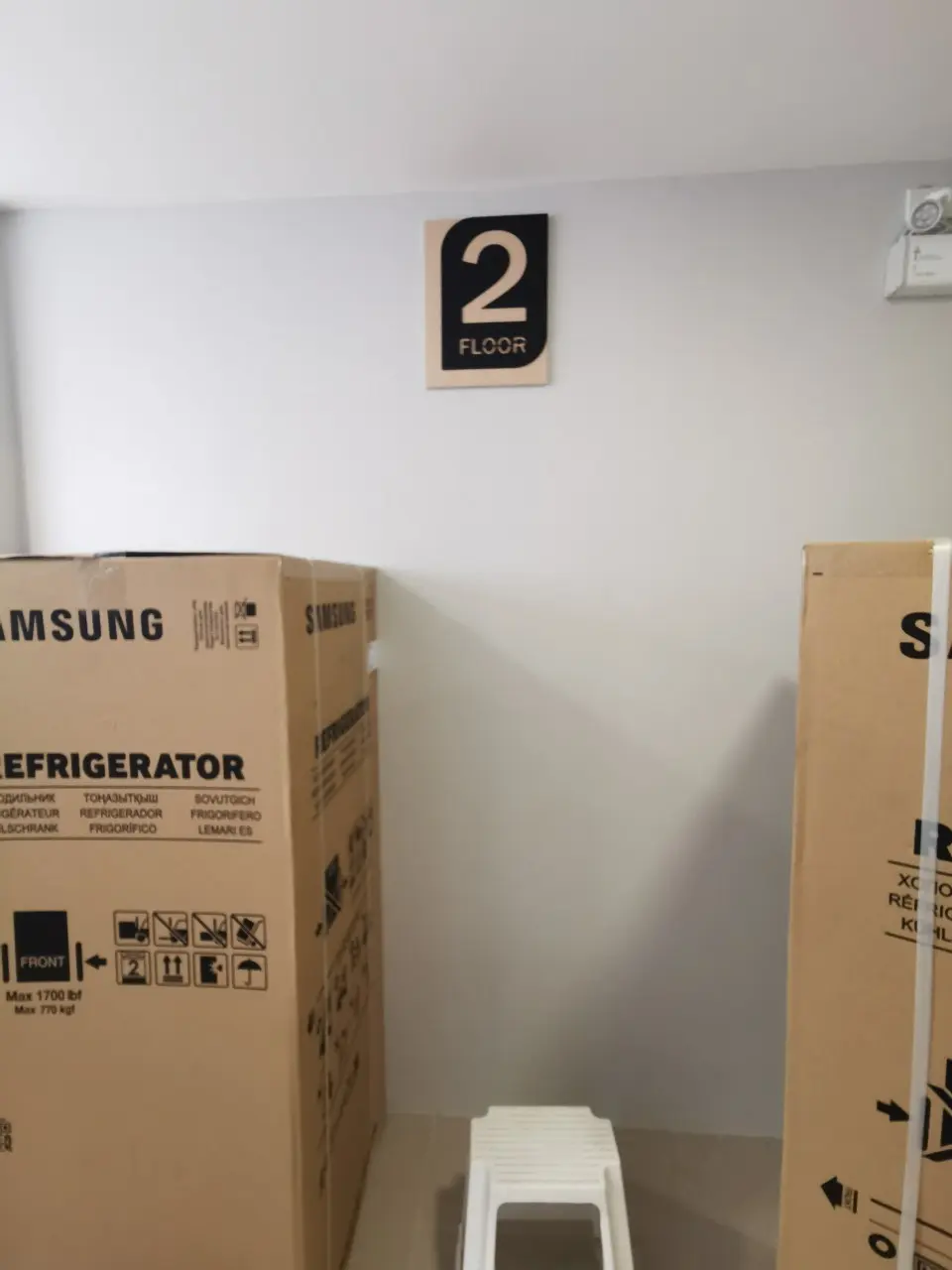 ป้ายคอนโดมิเนียม