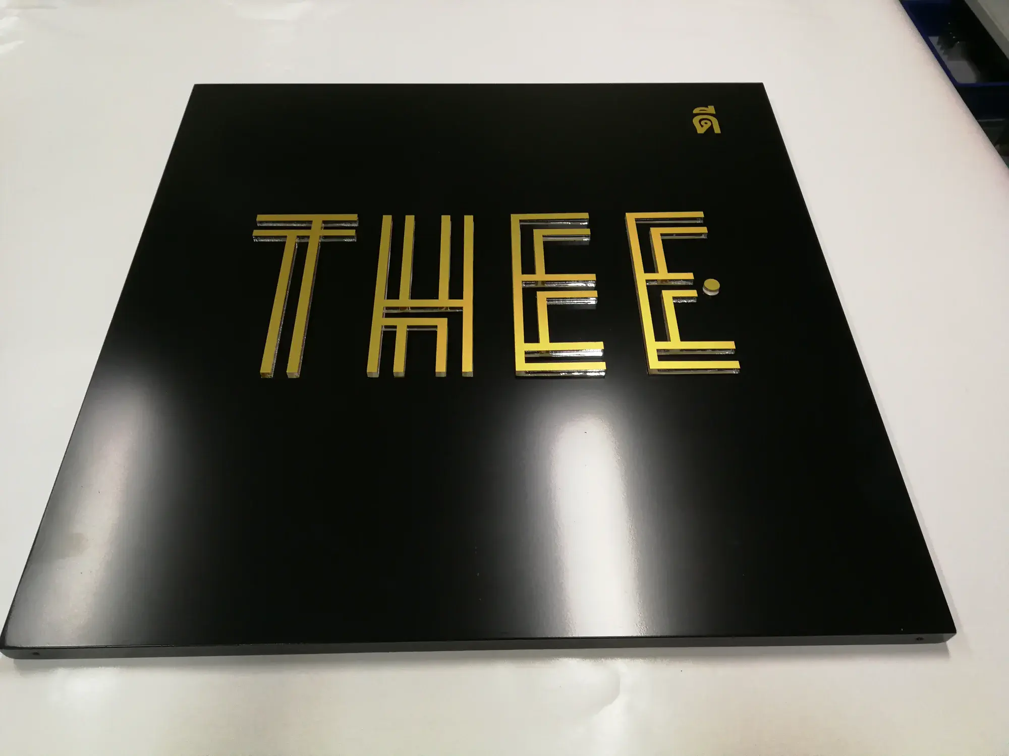 ป้ายโรงแรม (Hotel Sign)