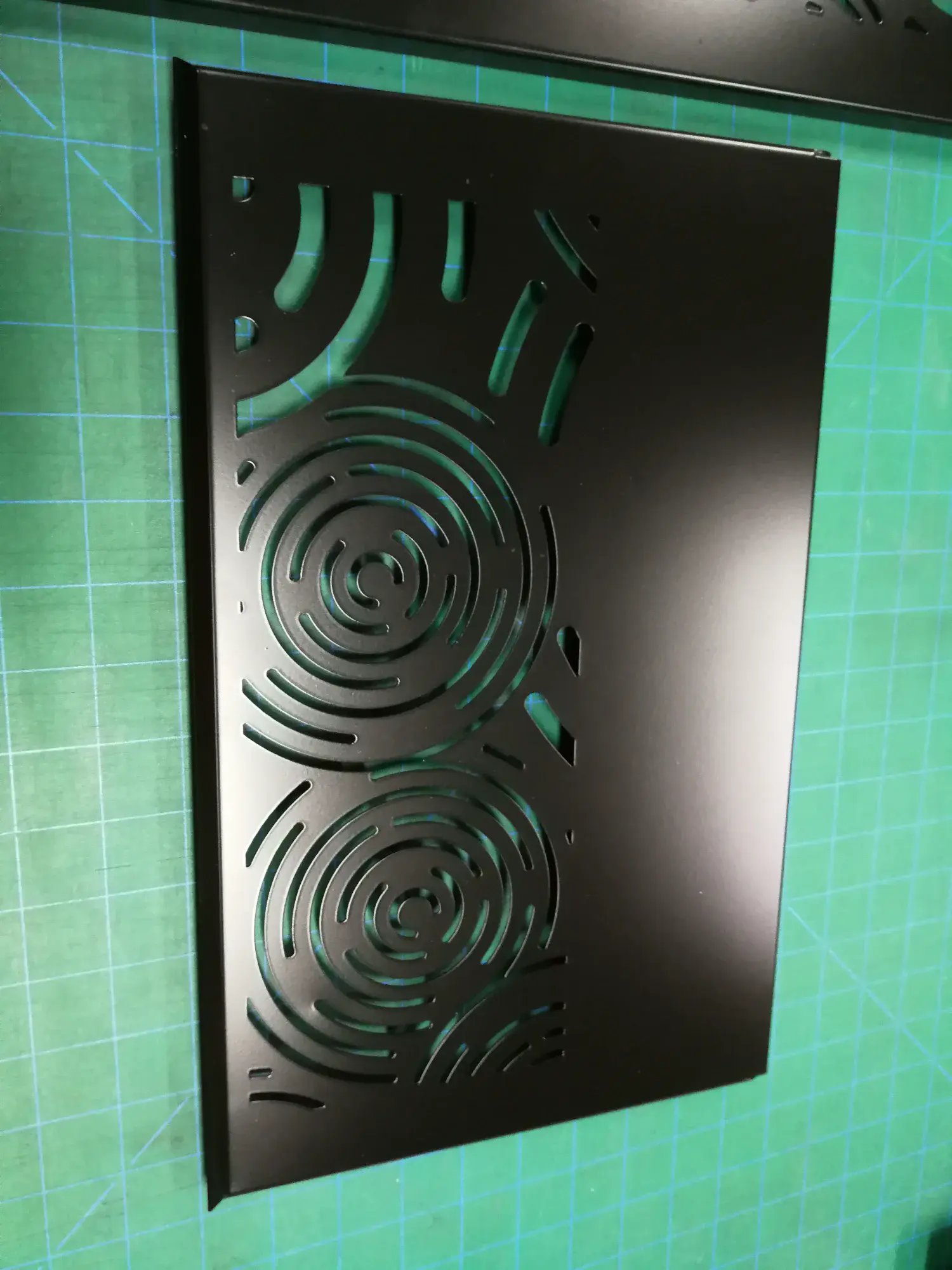 ป้ายฉลุ (Cut-Out Sign)