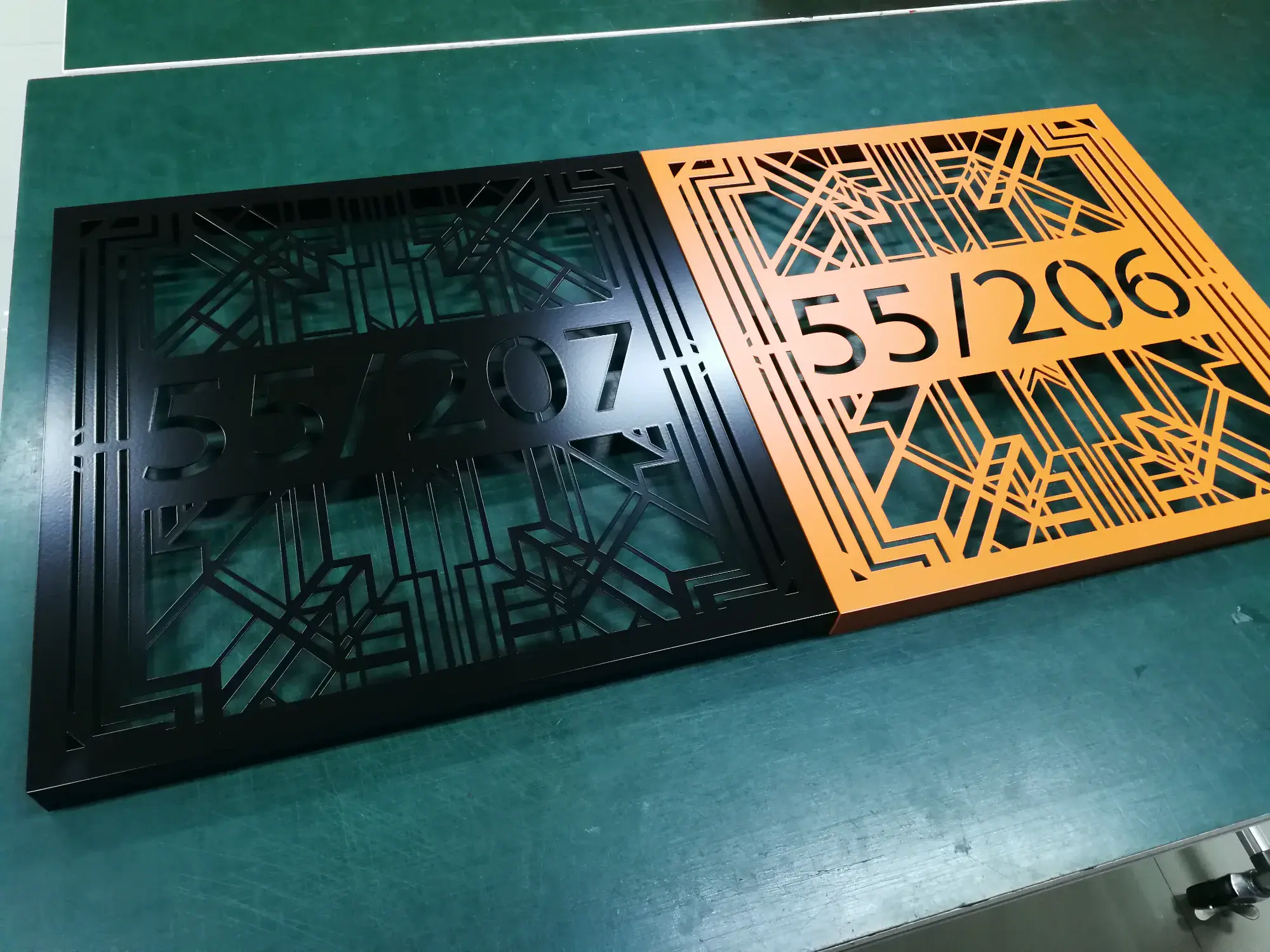 ป้ายโครงการหมู่บ้านและคอนโด