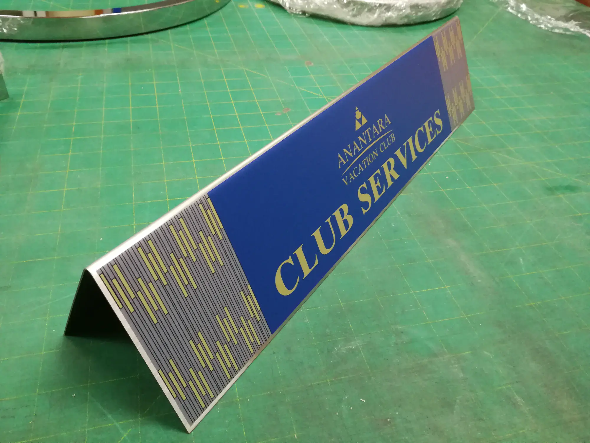 ป้ายโรงแรม (Hotel Sign)