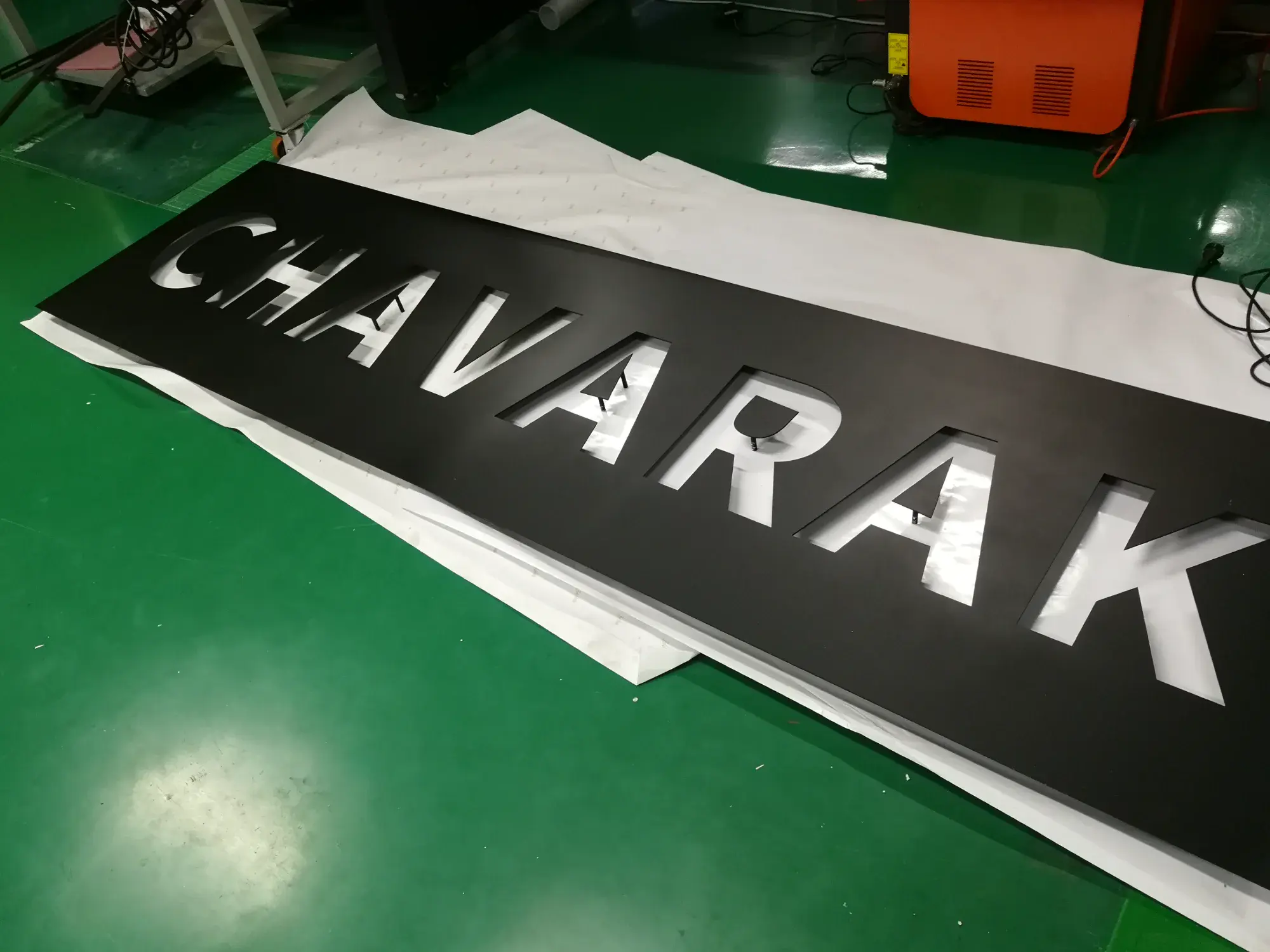 ป้ายฉลุ (Cut-Out Sign)