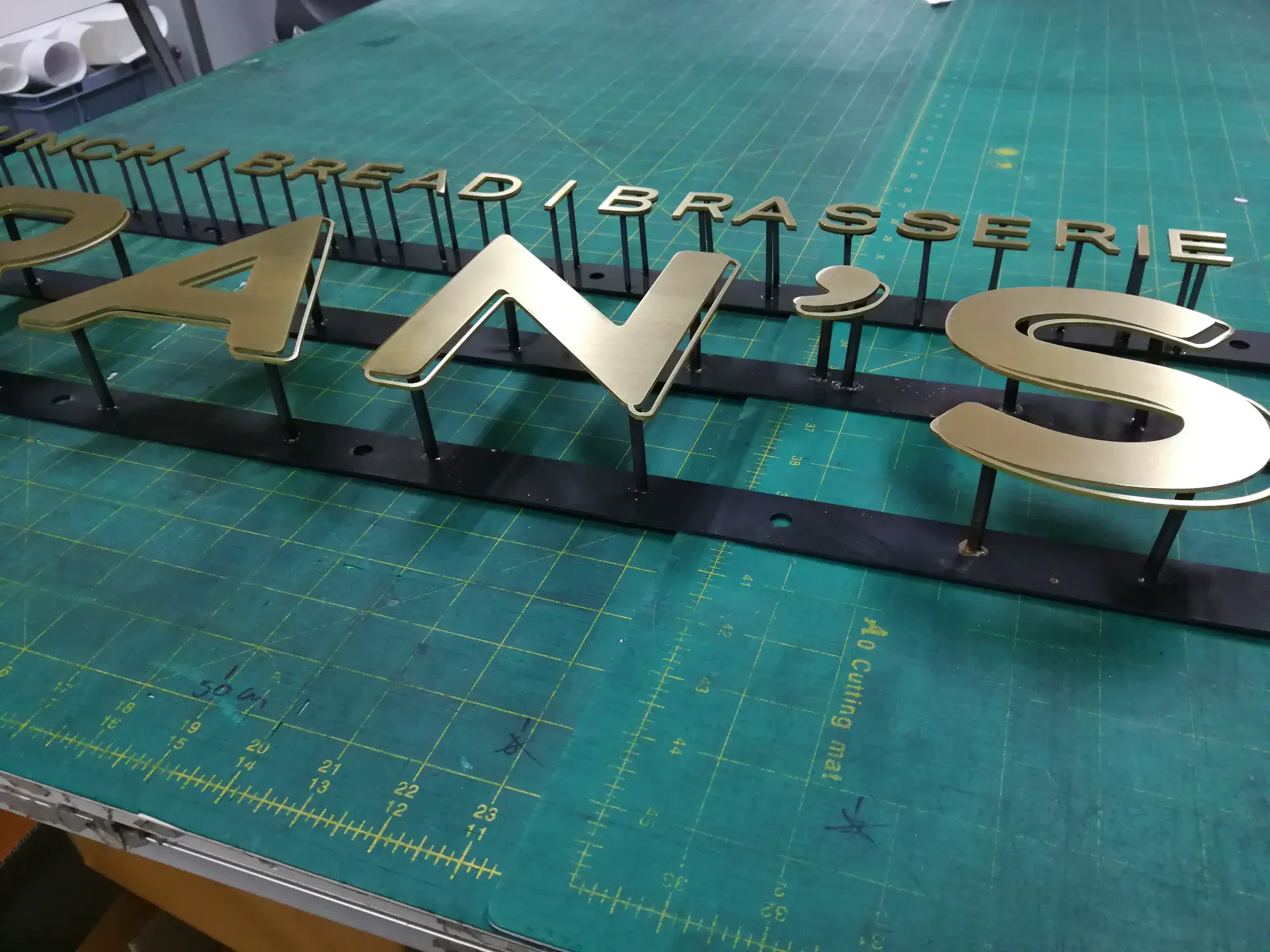 ป้ายฉลุ (Cut-Out Sign)