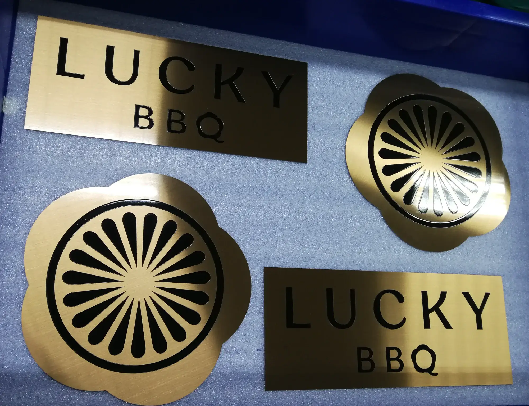 ป้ายร้านอาหาร (Restaurant Sign)