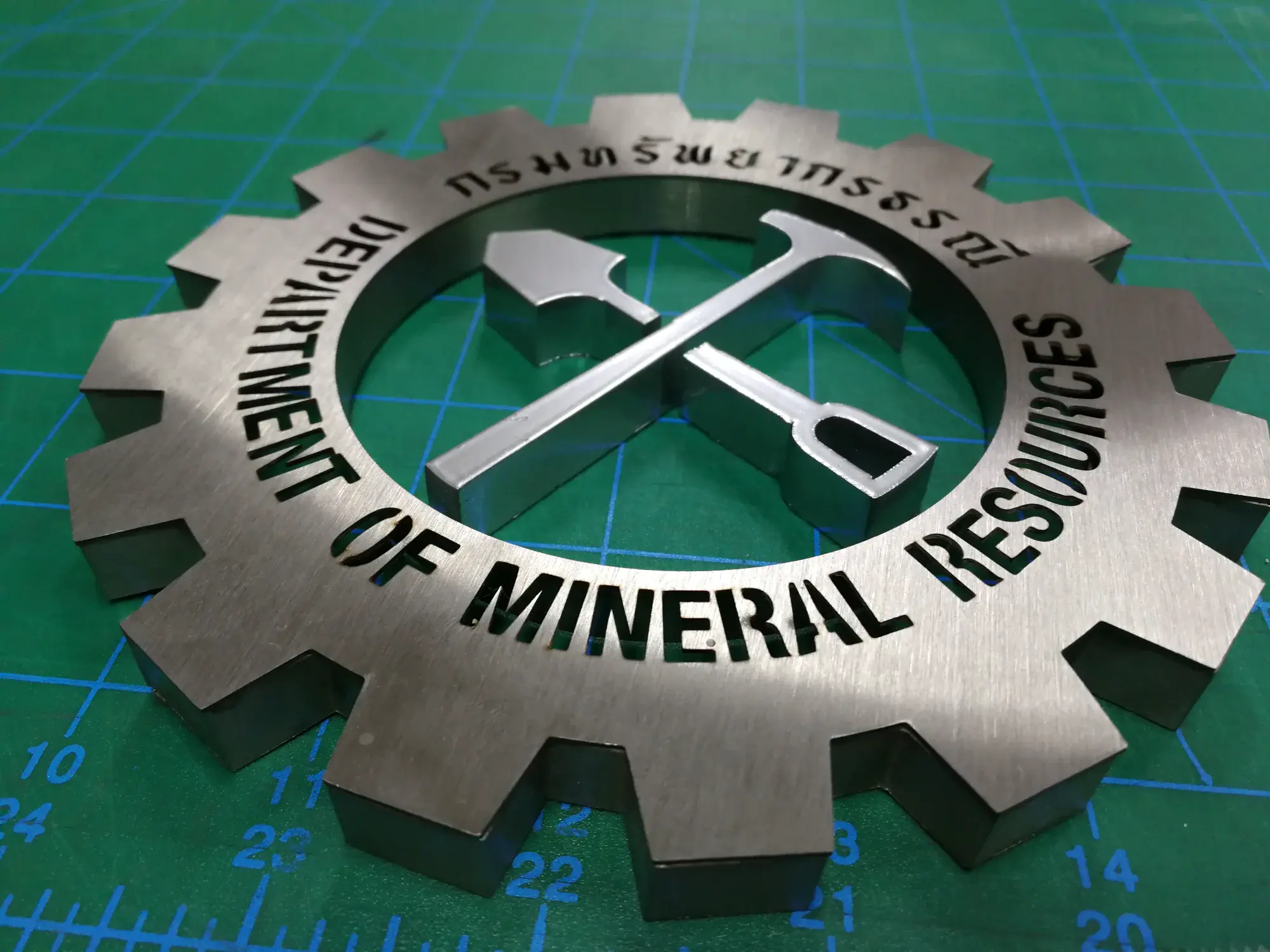 ป้ายโลโก้บริษัท (Company Logo Sign)