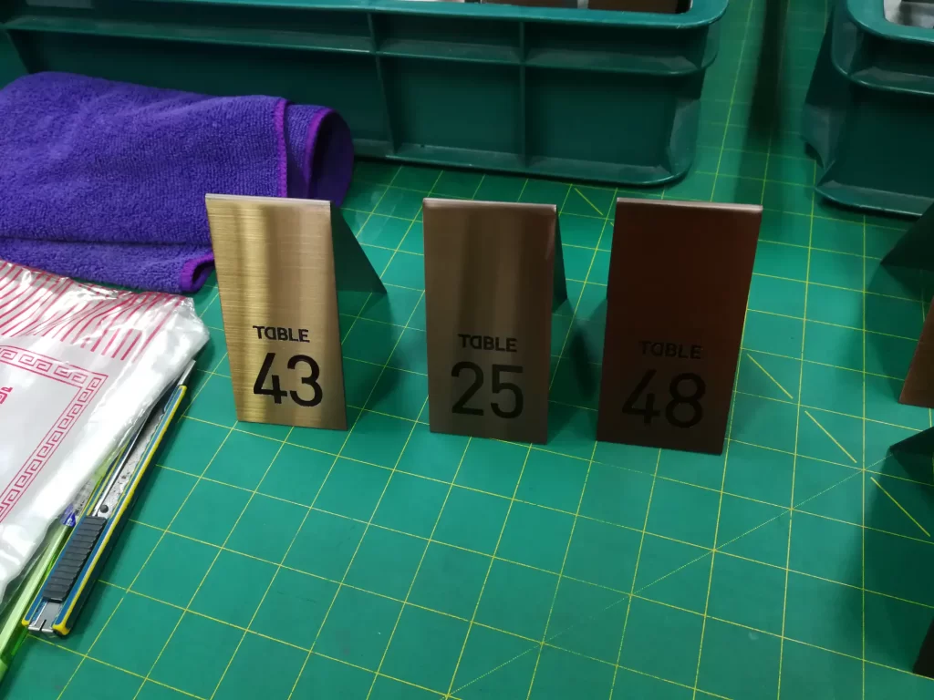 ป้ายร้านอาหาร (Restaurant Sign)