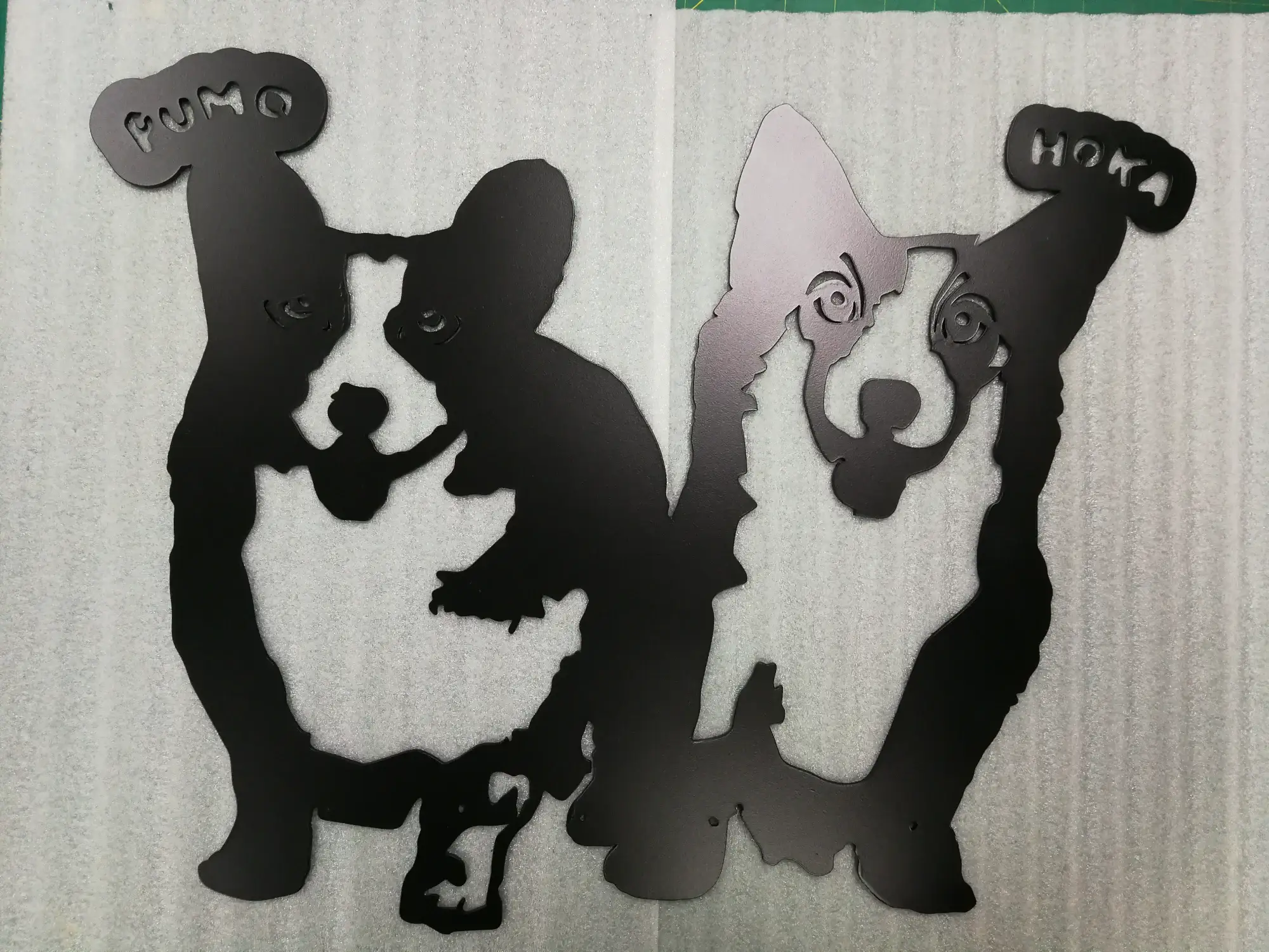 ป้ายฉลุ (Cut-Out Sign)