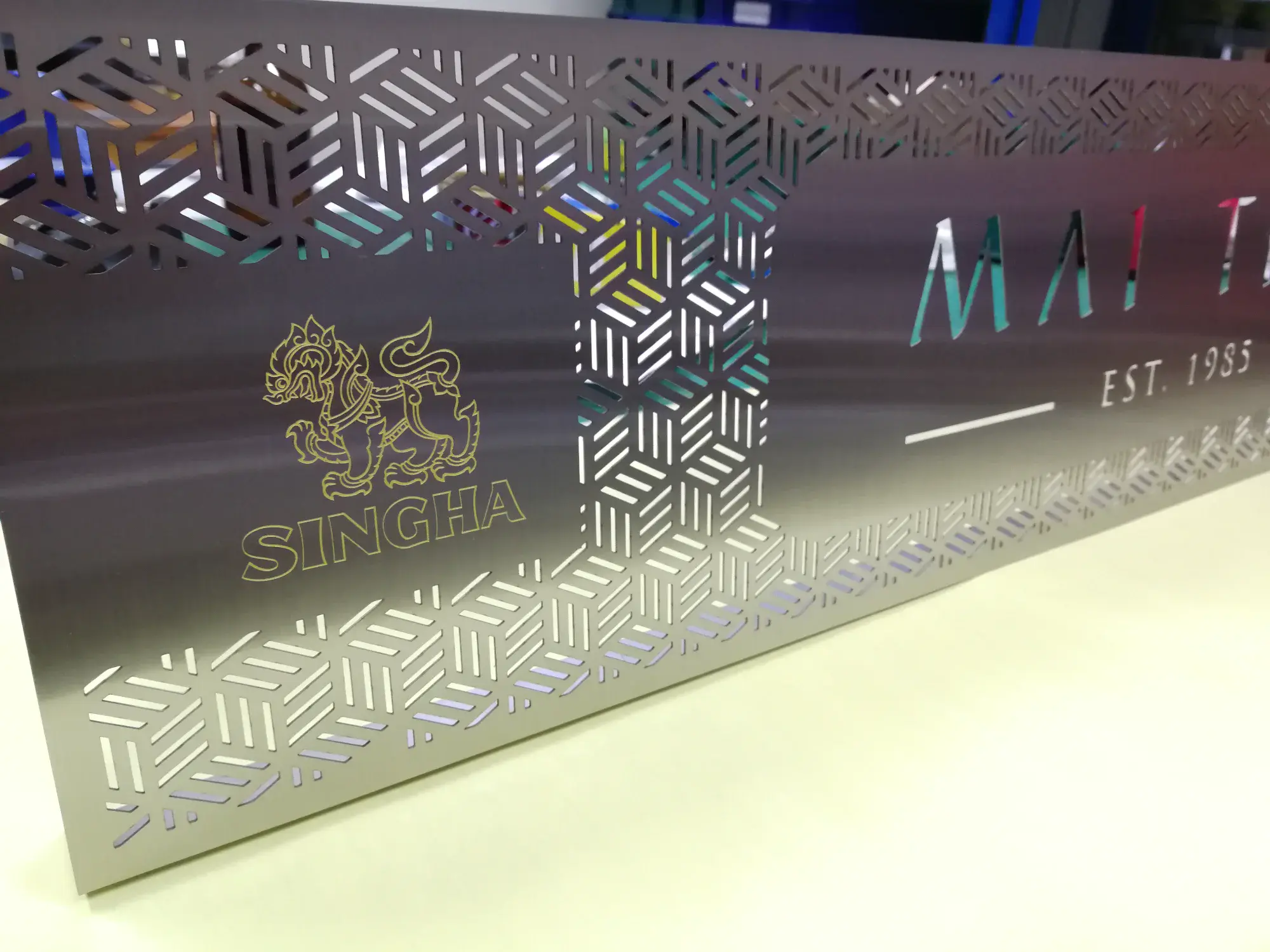 ป้ายฉลุ (Cut-Out Sign)