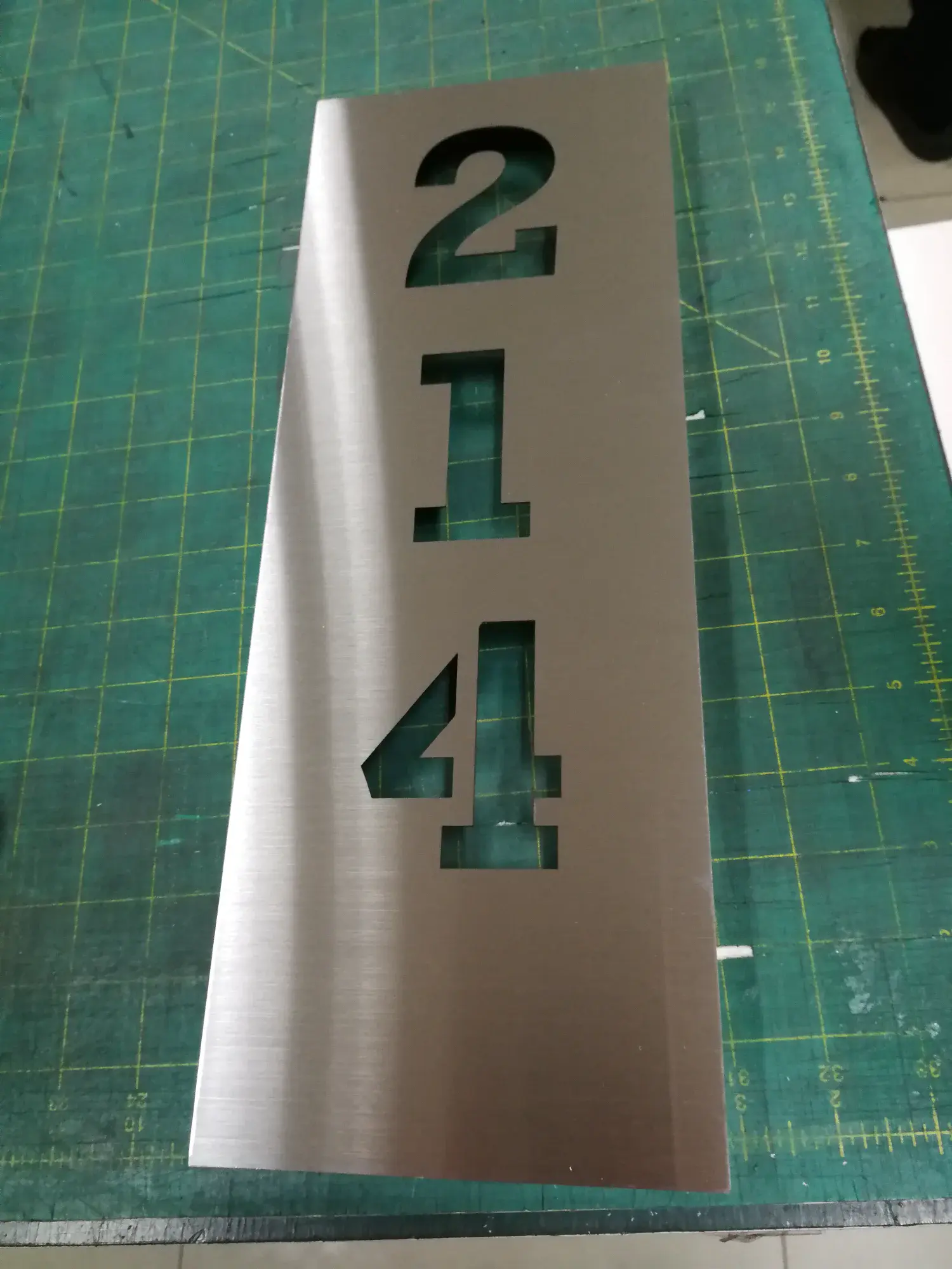 ป้ายฉลุ (Cut-Out Sign)