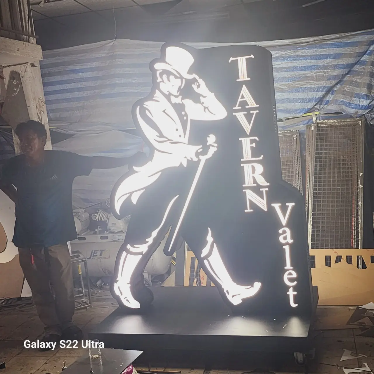 ป้ายร้านบาร์ & ผับ สถานบันเทิง