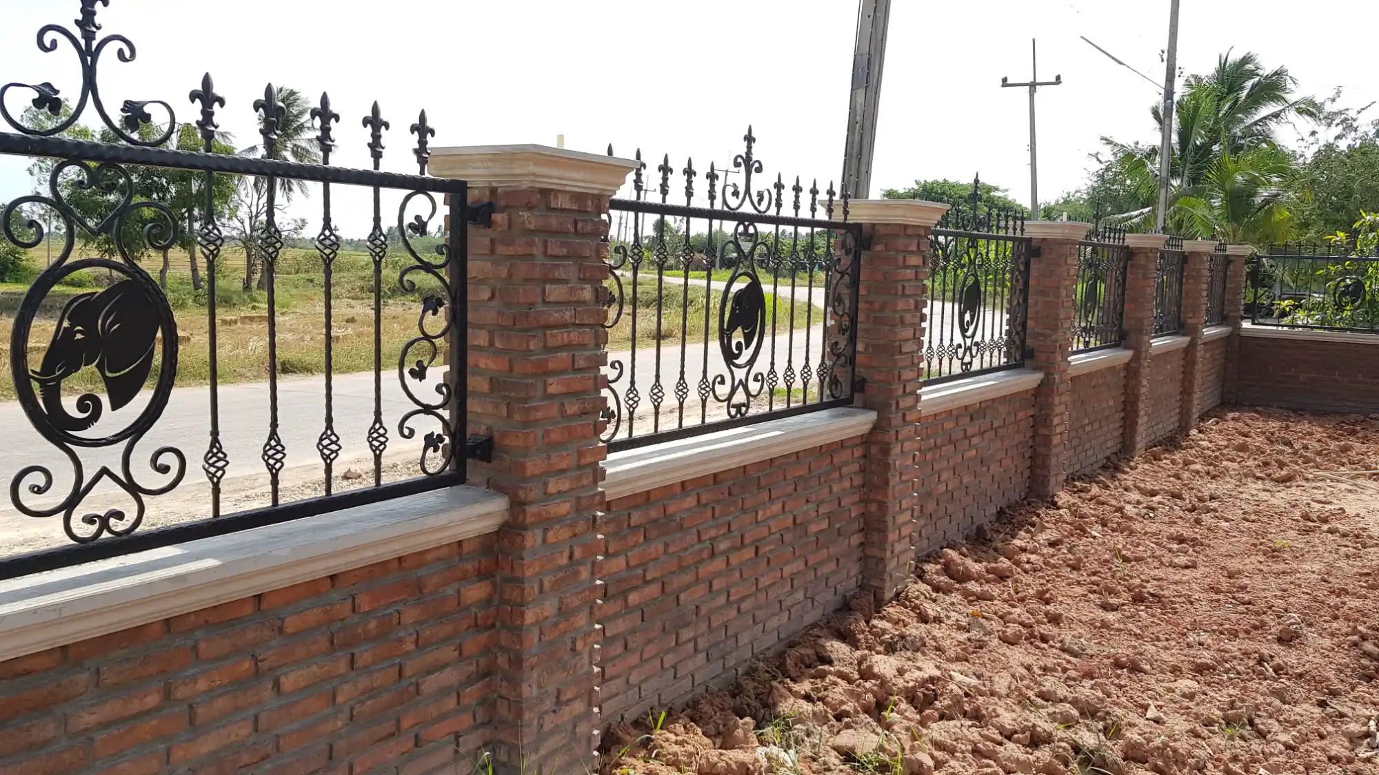 ป้ายฉลุ (Cut-Out Sign)