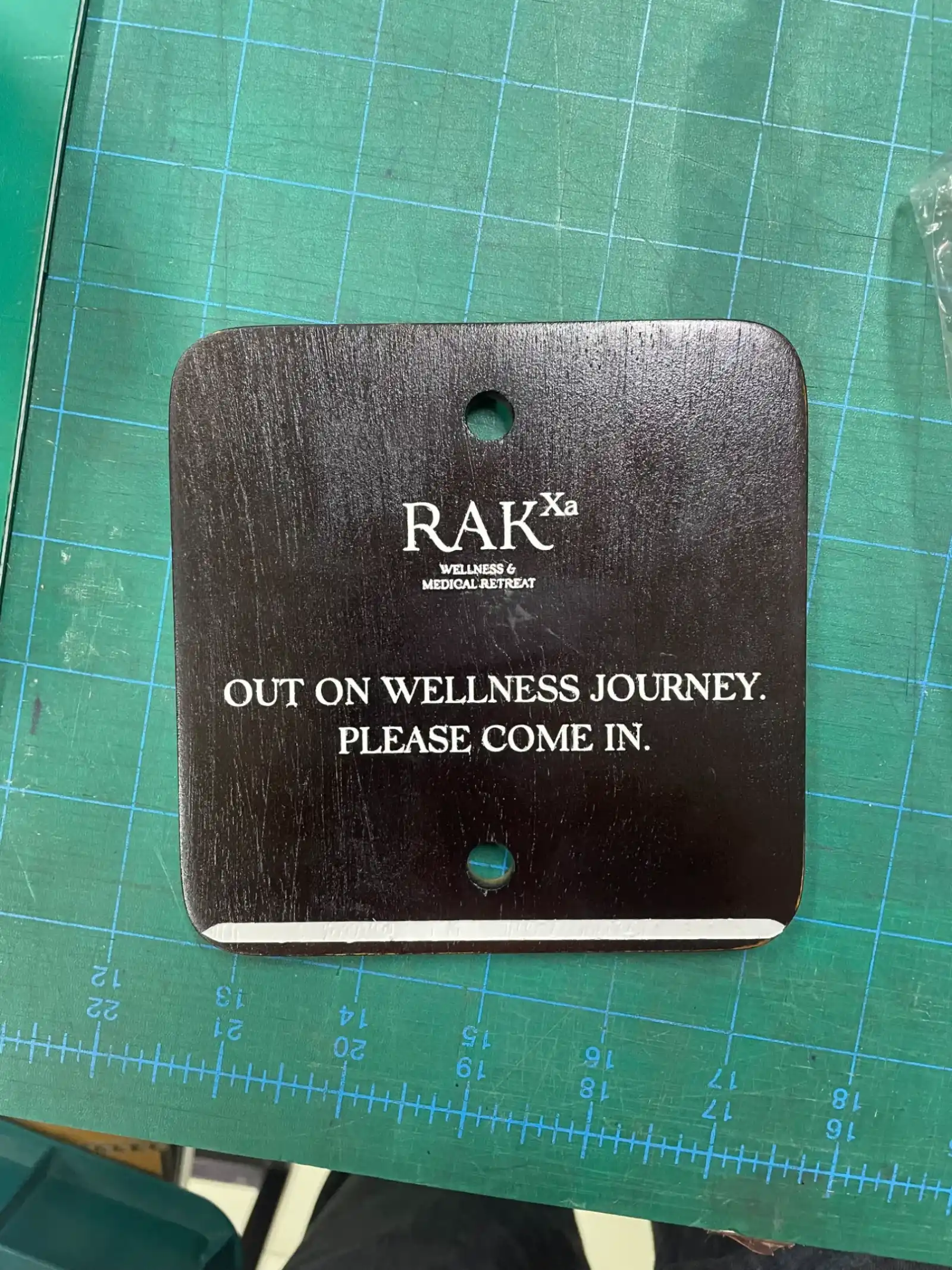 ป้ายโรงแรม (Hotel Sign)