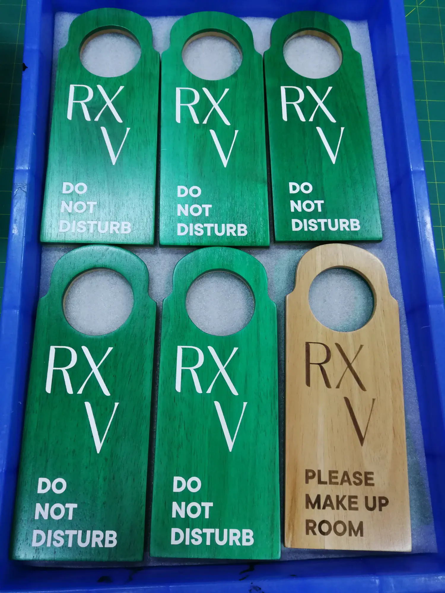 ป้ายโรงแรม (Hotel Sign)